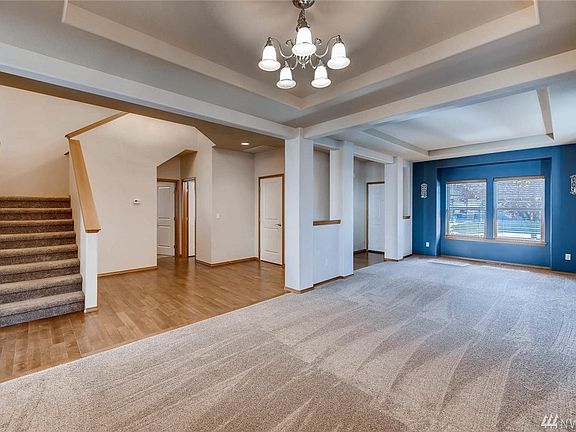 5th image of 11832 58th Ave NE