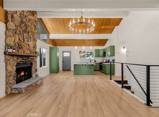 31407 Valley Ridge Dr, Running Springs, CA 92382