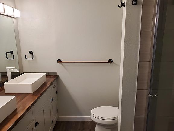 4th image of 1506 Mill Creek Way