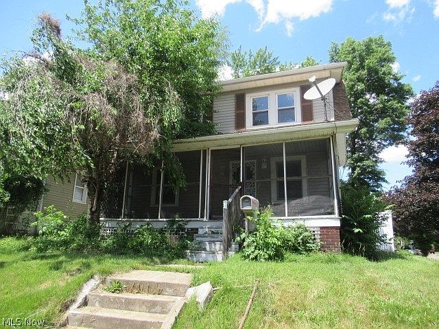 1st image of 907 McKinley Ave