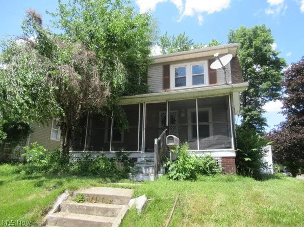 907 McKinley Ave, Akron, OH 44306