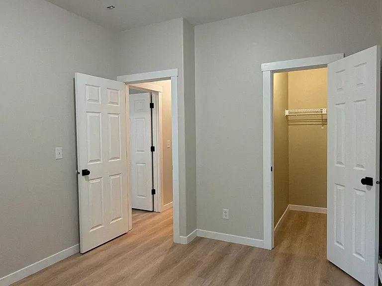 17872 Arbela Ct — Photo 9