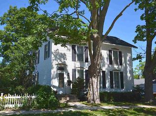 116 Traverse St, Elk Rapids, MI 49629
