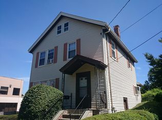 605 Heath St, Brookline, MA 02467