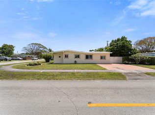 5230 SW 95th Ct, Miami, FL 33165