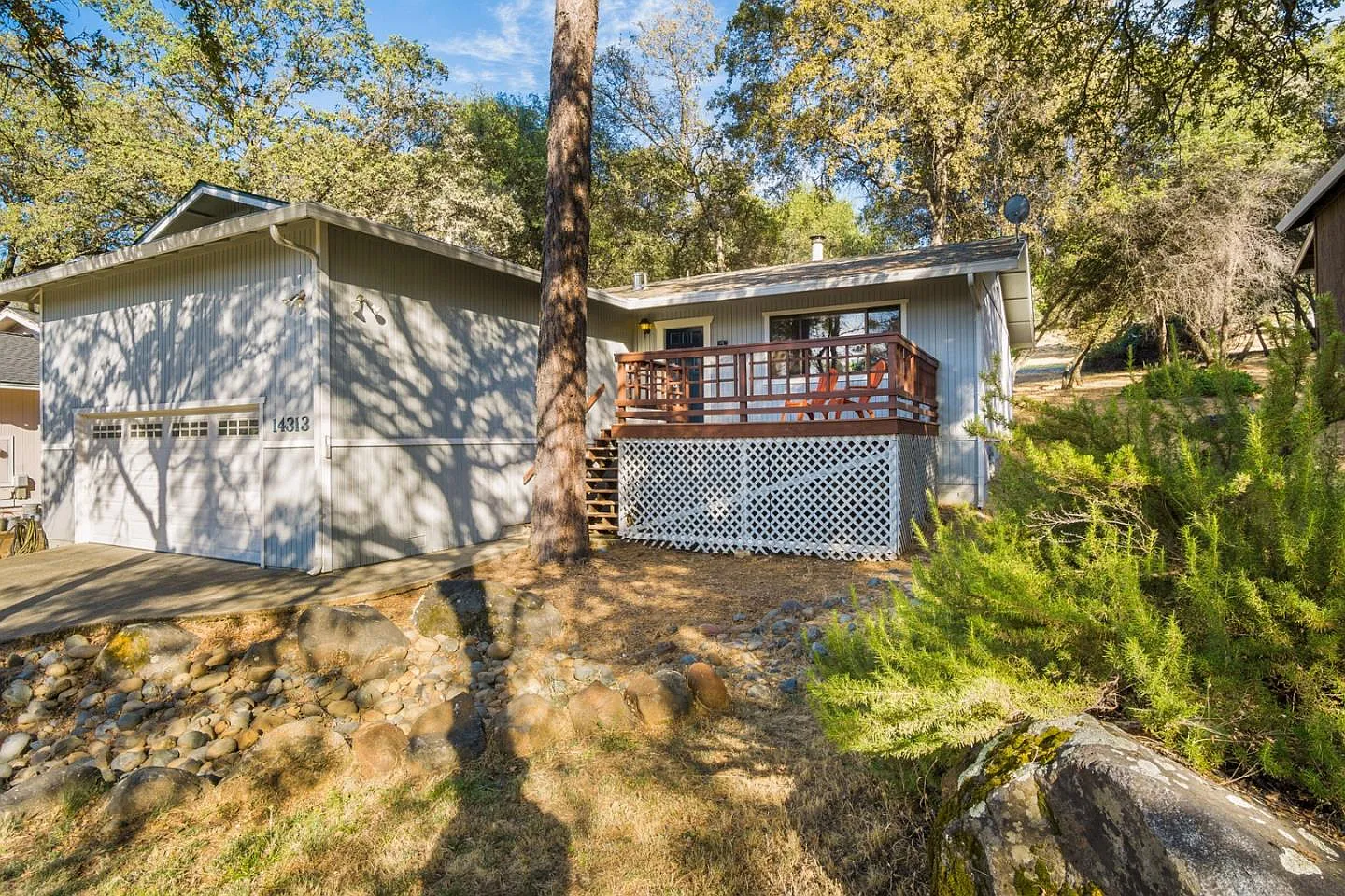 14313 Sun Forest Dr photo 1