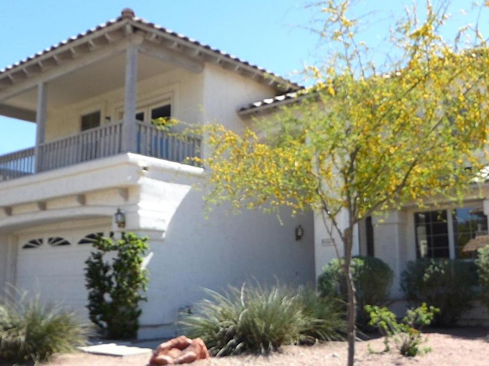 1st image of 2321 E Woodland Dr