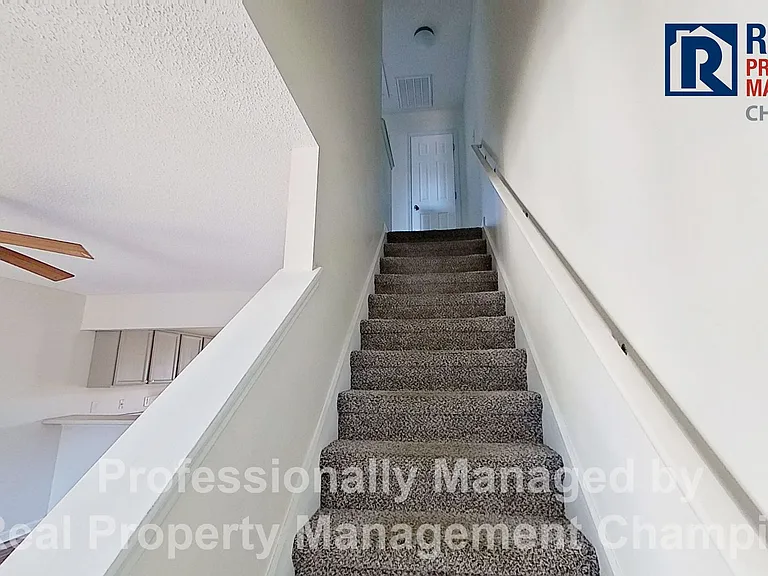 1002 Banister Loop — Photo 14
