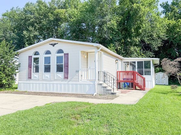 252 N Pond Dr