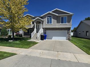 488 N 3100 W, West Pt, UT 84015