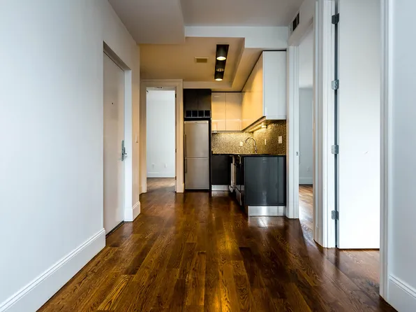 1635 Putnam Avenue image 1 of 49