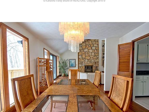 5th image of 506 Sheridan Cir