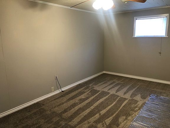 5th image of 803 N 9th St