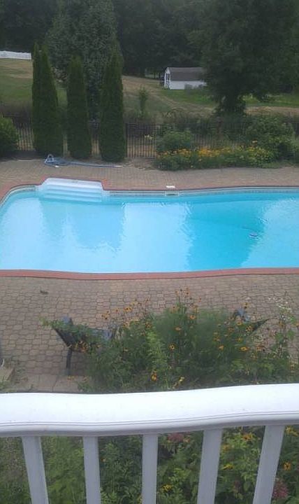 1st image of 15 Perri Ln