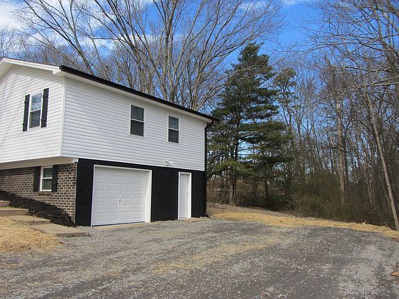 3rd image of 2003 Rolling Brook Dr NE