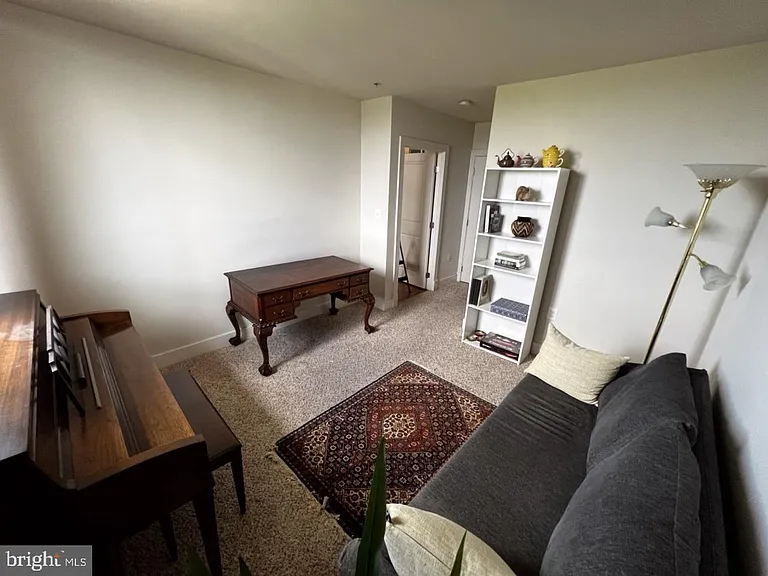 1200 N Hartford St #507 — Photo 15