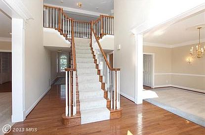 2nd image of 16308 Hillcroft Dr