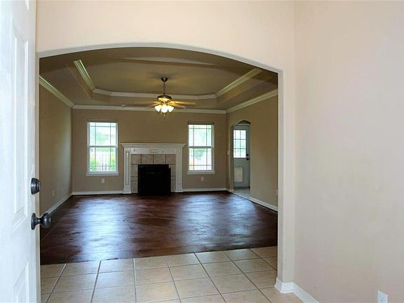 4th image of 531 Dassero Ct