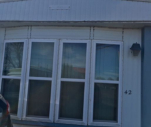 2nd image of 42 Van Wyck St