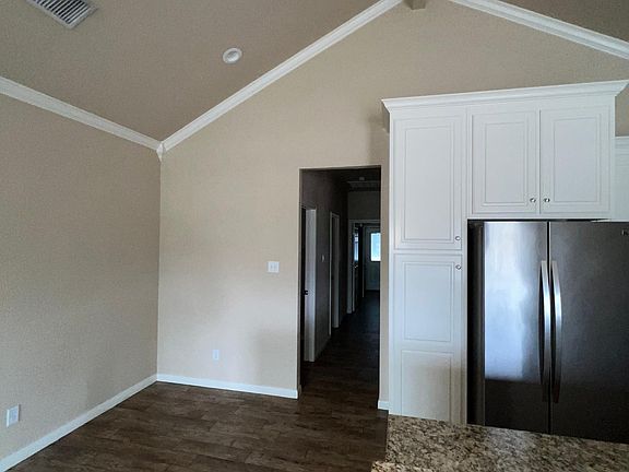 2nd image of 715 Park St