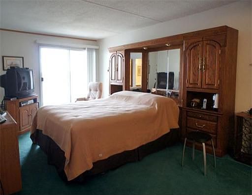 5th image of 100 Cove Way Unit 905