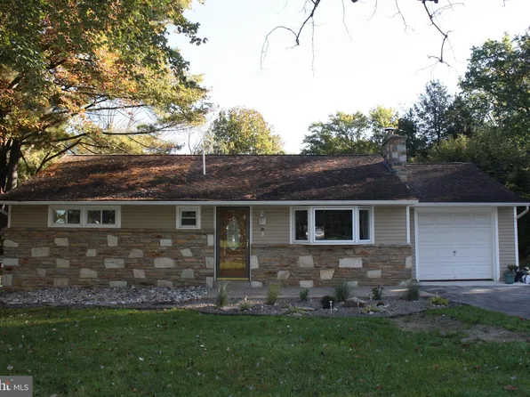 700 Bridgetown Pike, Langhorne, PA 19047