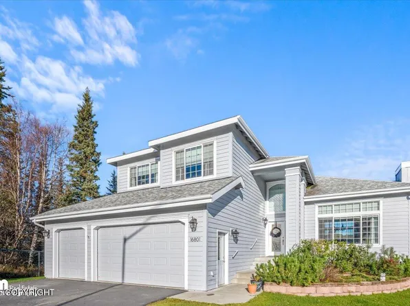 16801 Carmel Cir, Eagle River, AK 99577