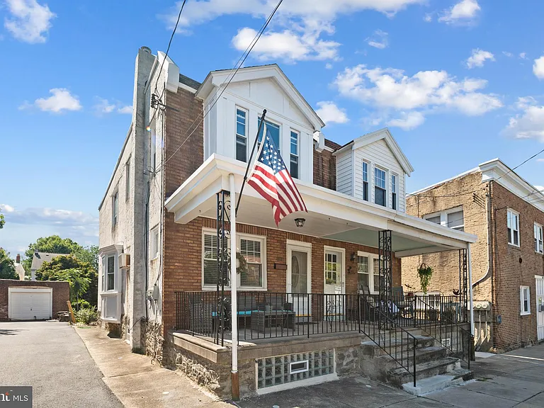 315 Rector St — Photo 15
