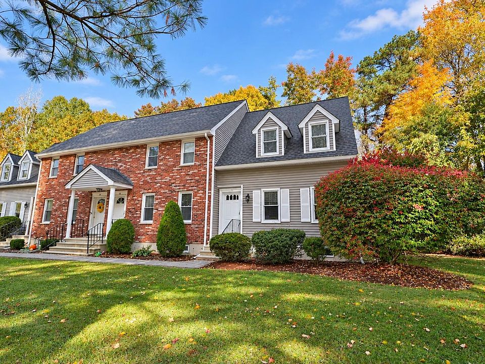 1st image of 233 Oakridge Road #13