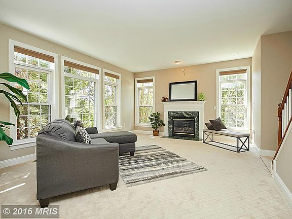3rd image of 7033 Highland Meadows Ct