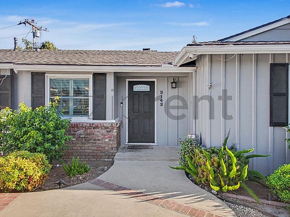 2nd image of 2142 E Larkwood St