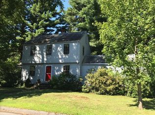 22 Wilson St, Wellesley, MA 02482