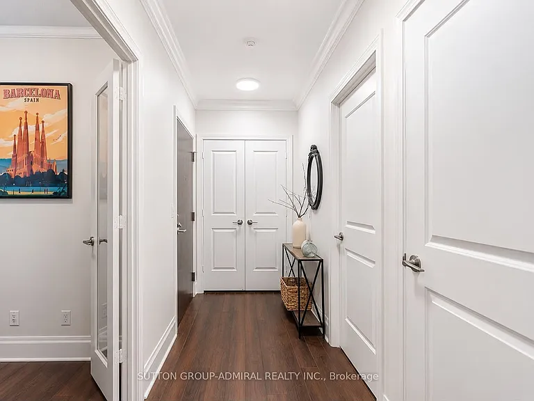 100 Harrison Garden Blvd #1521 — Photo 2