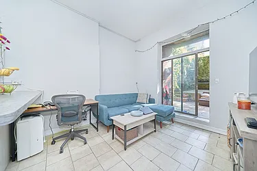 Rented by Living New York