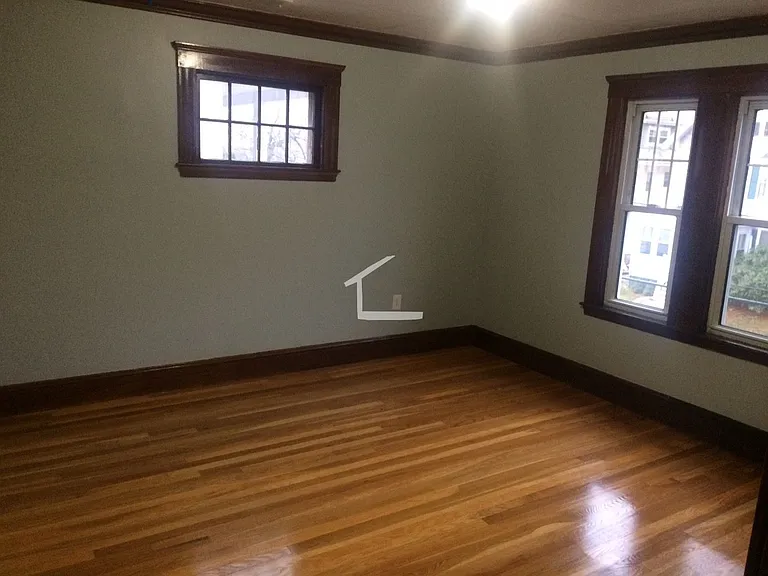 8 Hillside St #2 — Photo 14