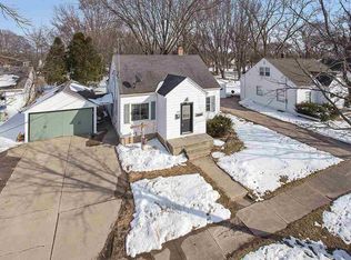 1009 Goodell St, Green Bay, WI 54301