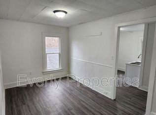 1664 N Wisconsin St APT 2, Racine, WI 53402