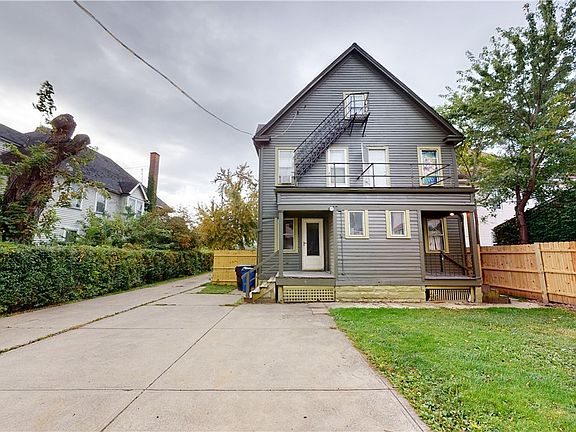 2nd image of 3122 Mapledale Ave