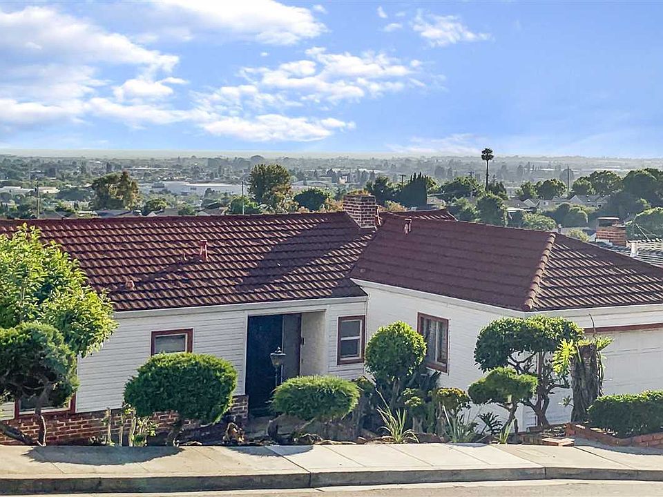 1st image of 16043 Gramercy Dr