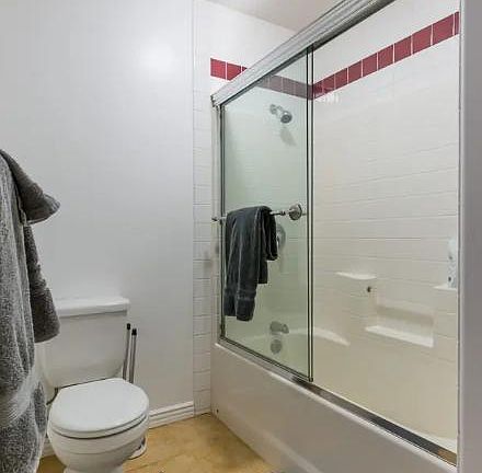 4th image of 566 4th Ave APT 204
