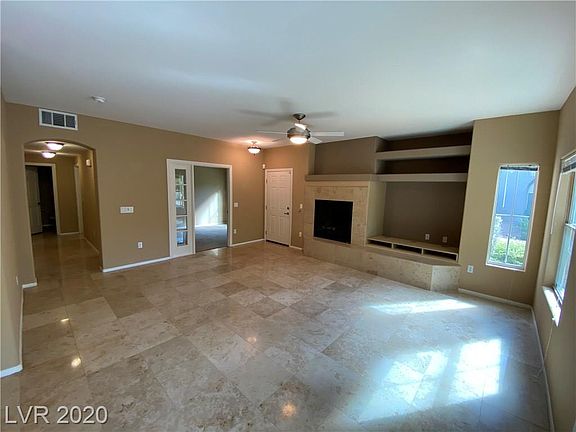 5th image of 845 Canterra St Unit 1050