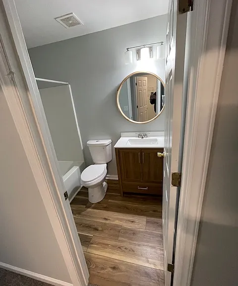 Fully renovated hallway bathroom