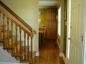 5th image of 324 Wiltshire Dr