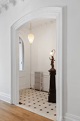 Sold by Douglas Elliman | media 15