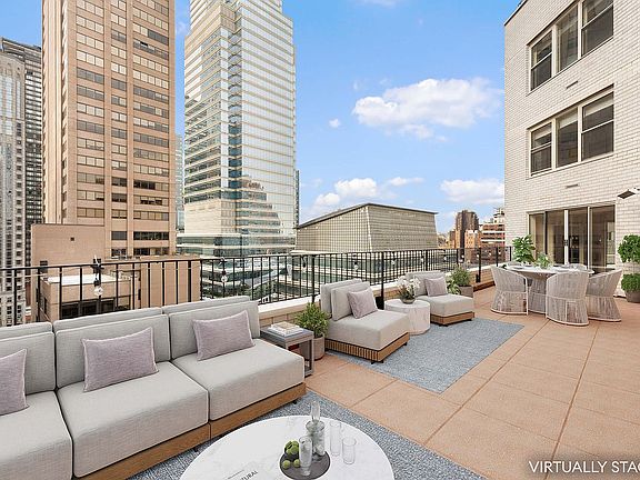4th image of 200 E 58th St APT 18C