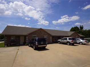 417 S Vine St, Hackett, AR 72937