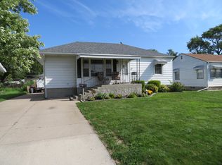 1614 20th St, Columbus, NE 68601