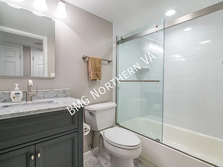 1132 Powhatan St — Photo 22