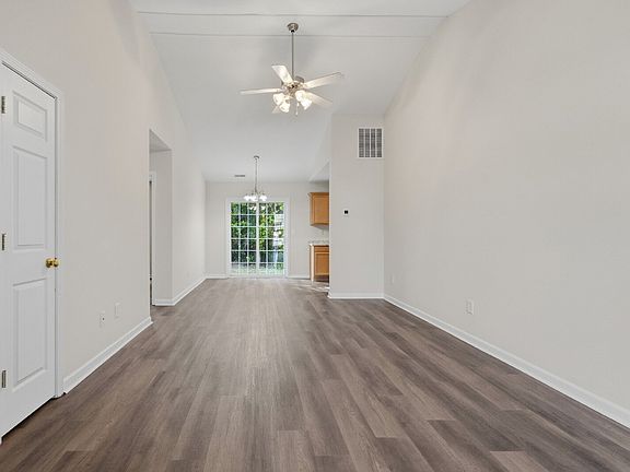 3rd image of 209 Ansley Walk Ln