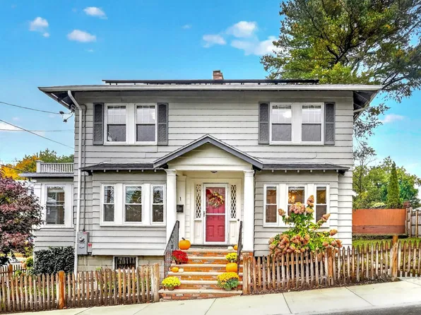 1 Lilly St, Malden, MA 02148